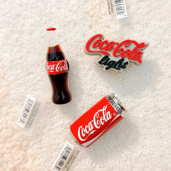NWT Classic Coca-Cola X Crocs Clogs Red M5 W7 and M6 W8 & 3 Authentic Jibbitz - Picture 13 of 16